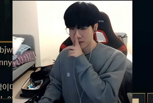 应当在一眼 应当在一眼