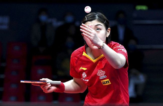 镜头对准他 镜头对准他